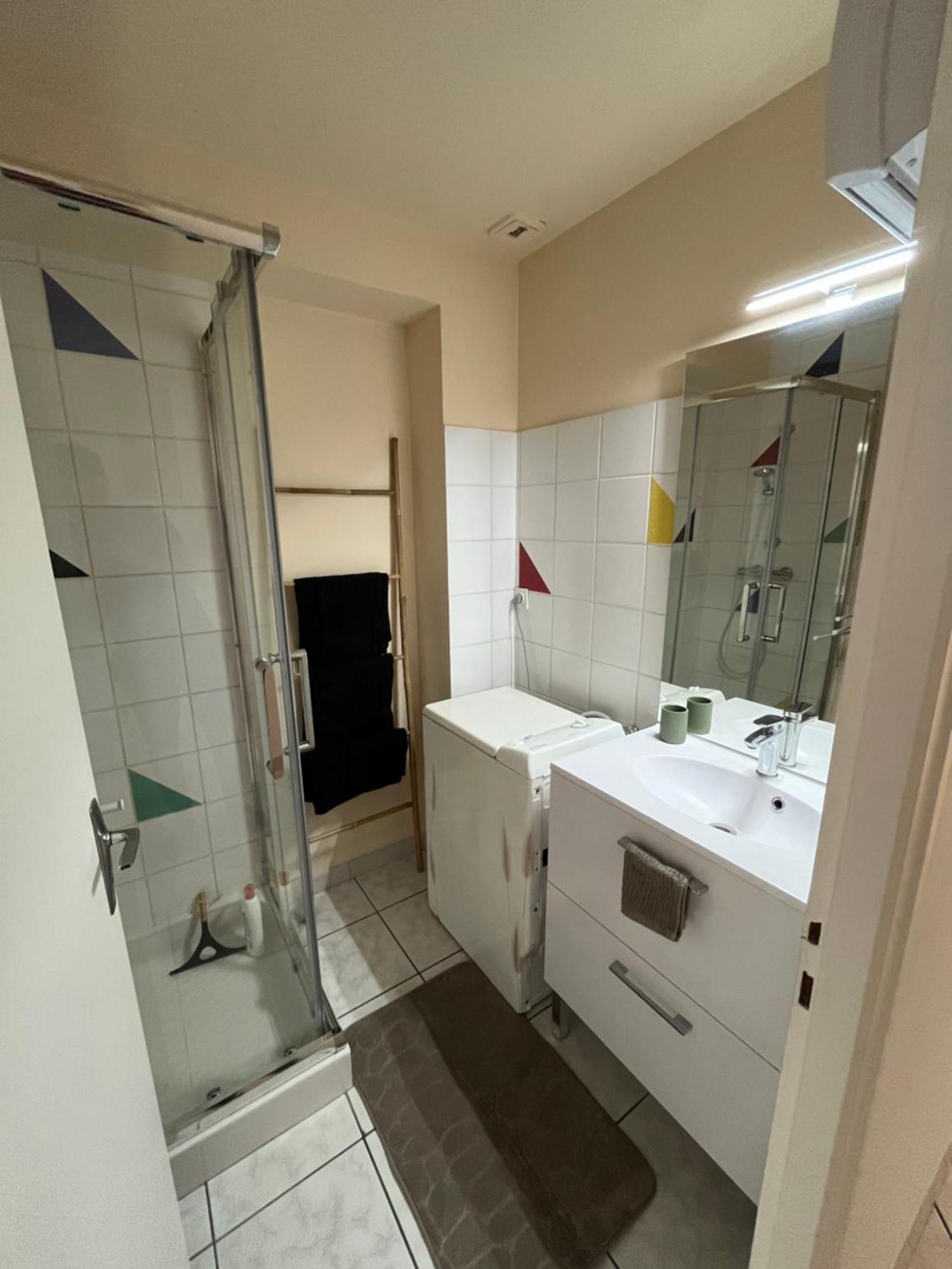 Appartement Au Centre-Ville Avec Cour Langres Zewnętrze zdjęcie